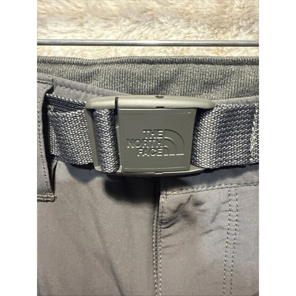 The North Face Men's Straight‎ Paramount 3.0 Short Size 30 Charcoal Gray Belted